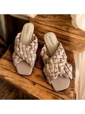 BAMBOO Beige Woven Braided Slide Sandals Size 6.5 NEW NWOB